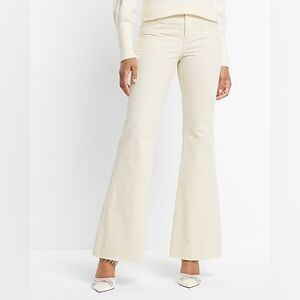 Express Women's Cream Flared Jeans Size 4S